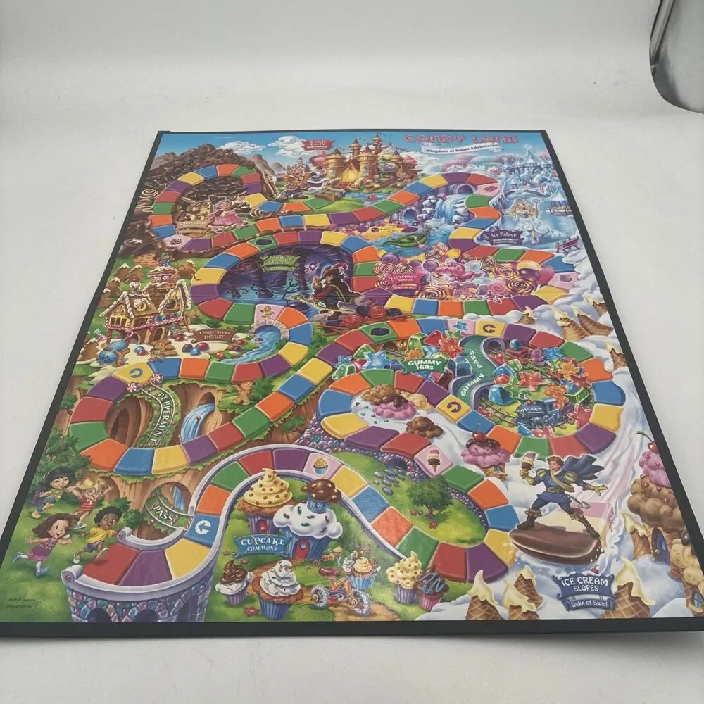 CANDY LAND Board Game 100% COMPLETE 2010 CANDYLAND